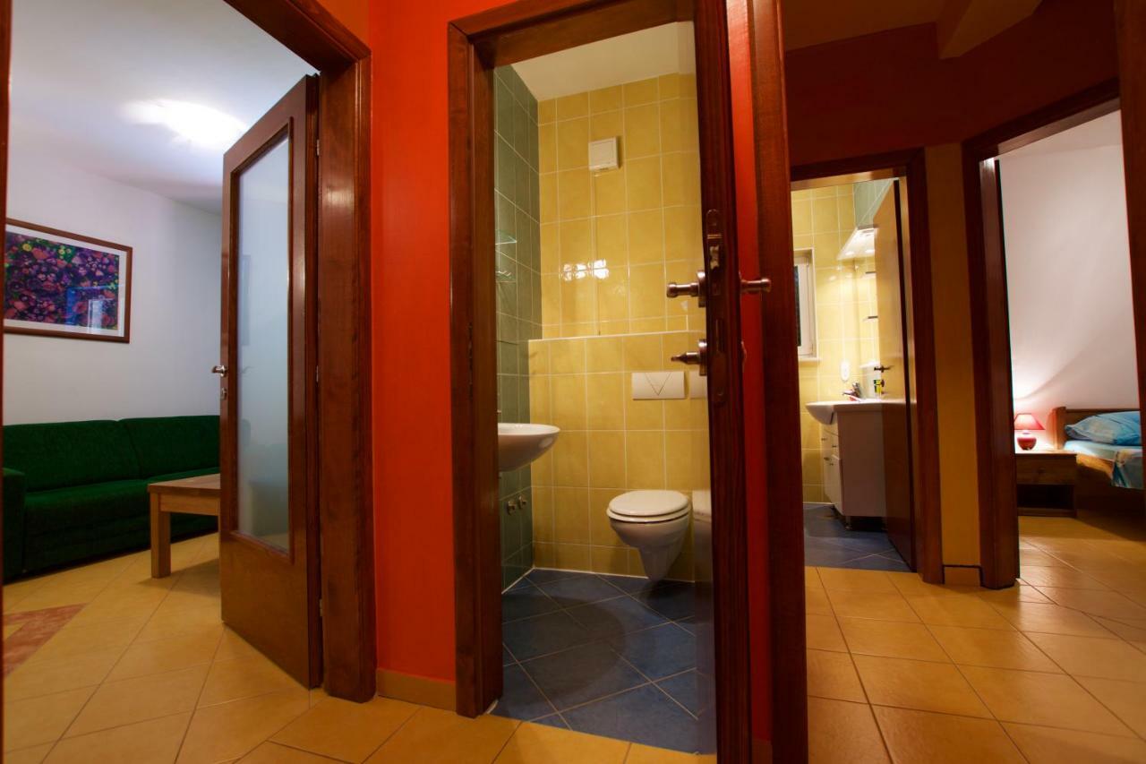 Pansion Hrga Hotel Vodice Luaran gambar