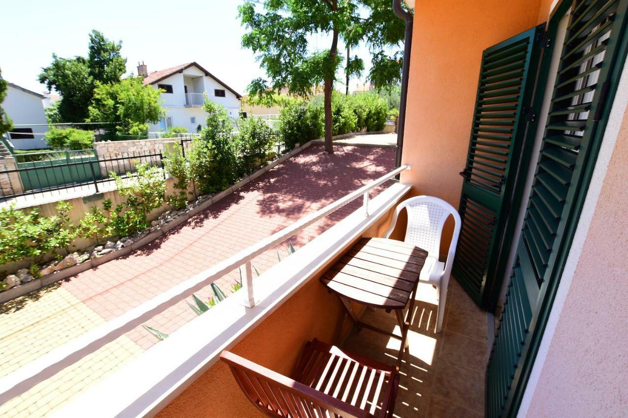 Pansion Hrga Hotel Vodice Luaran gambar